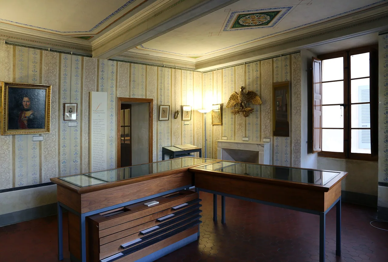 Intérieur du musée de la Maison Bonaparte à Ajaccio
