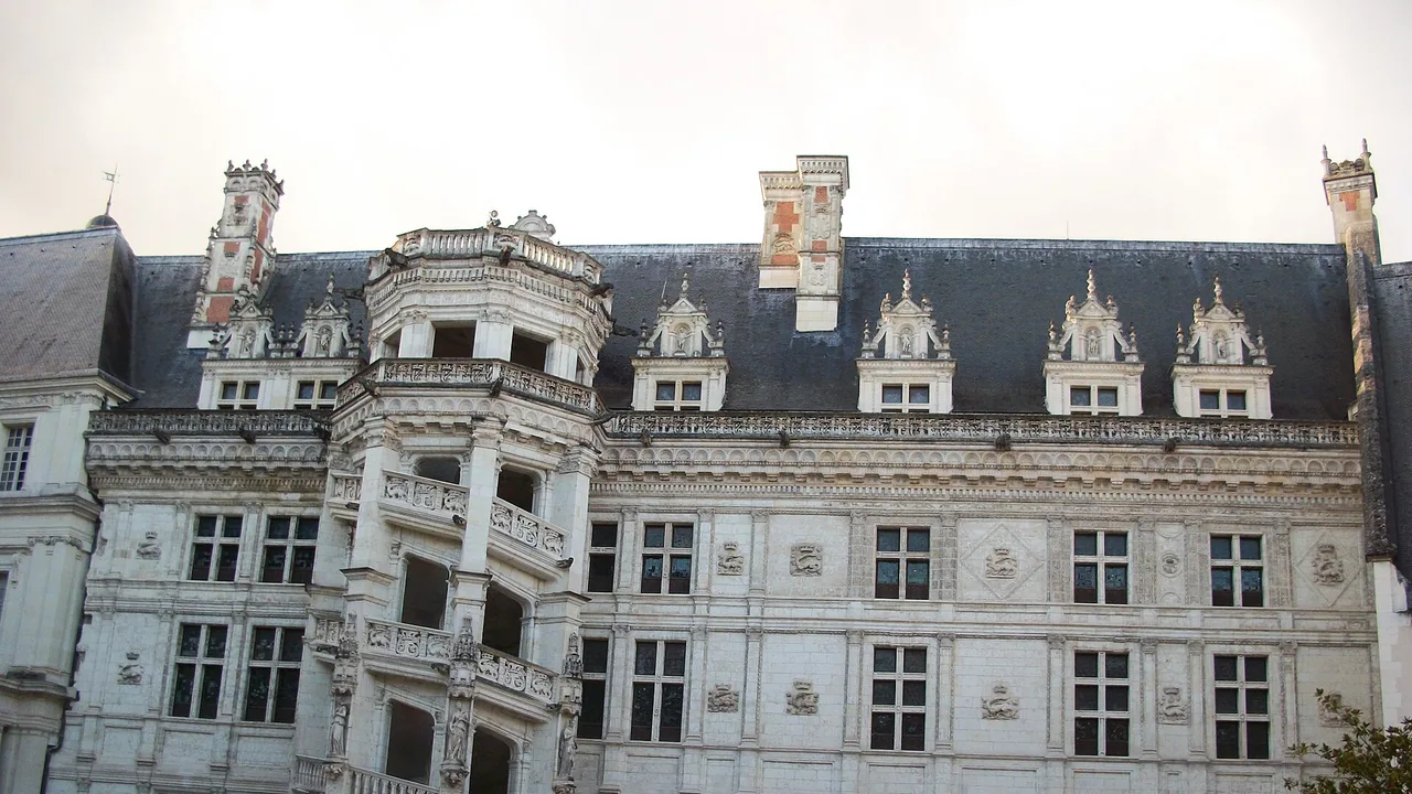 Cour intérieure du Château royal de Blois