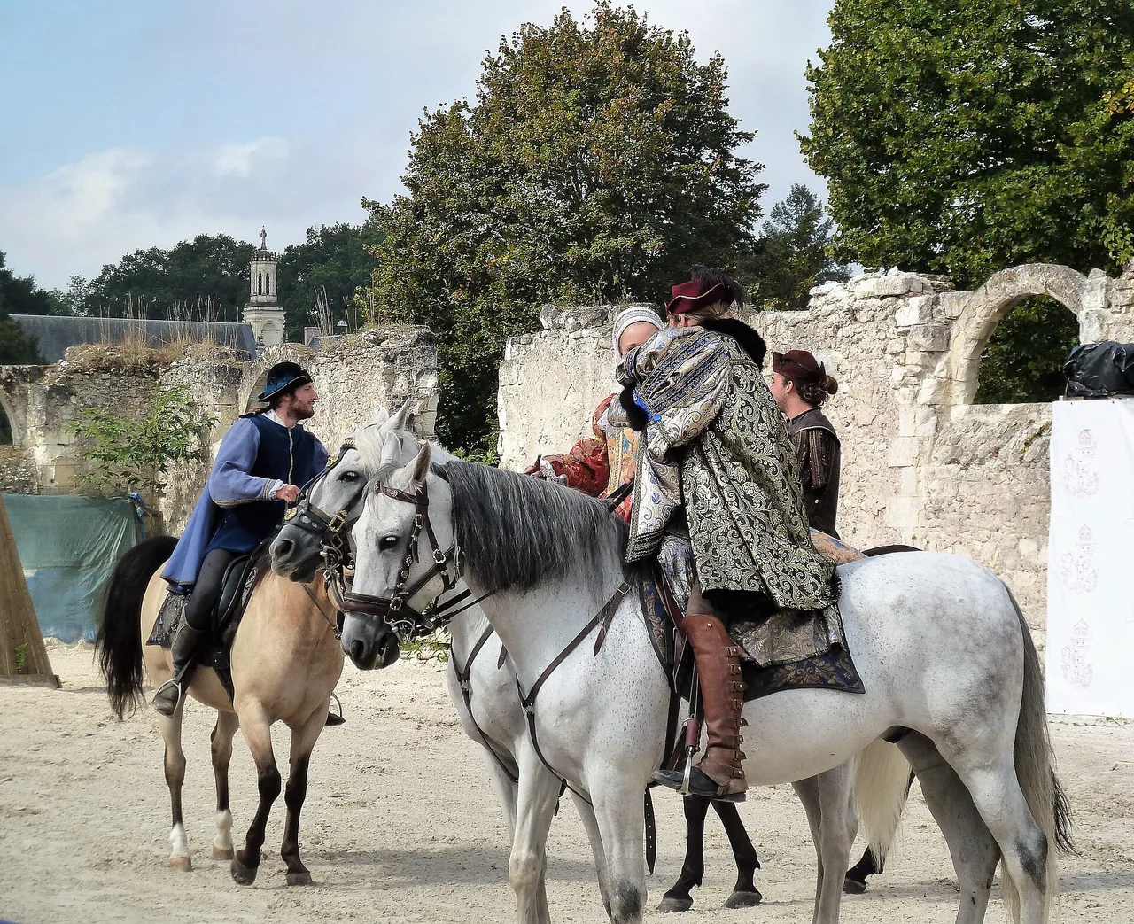 Spectacle équestre dans les écuries du Maréchal de Saxe à Chambord