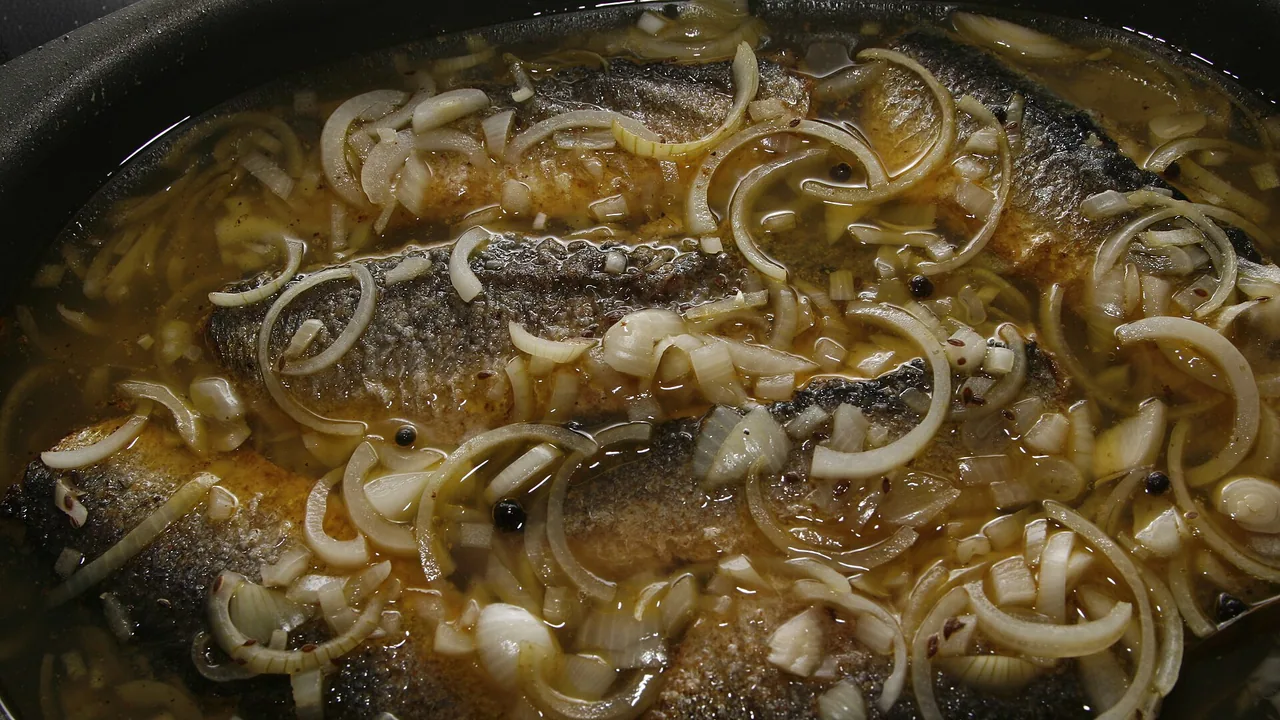 Hareng frit et mariné