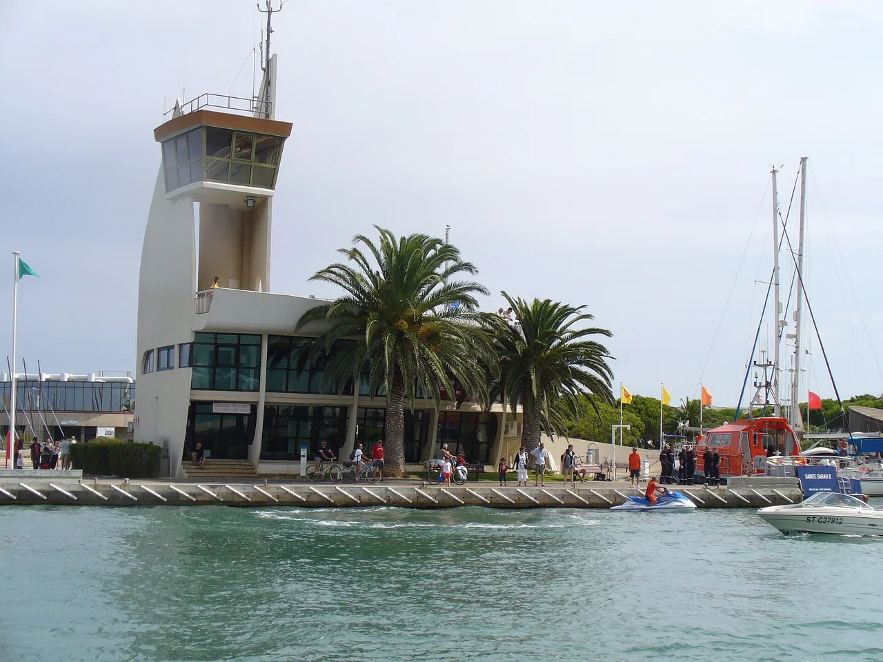 Entrée de Port Camargue au Grau-du-Roi