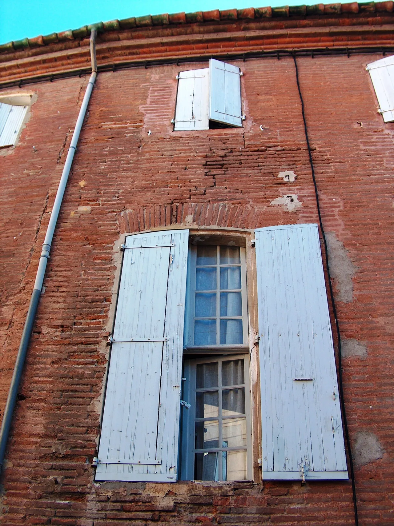 Détail d'une façade rue Grande La Réal à Perpignan