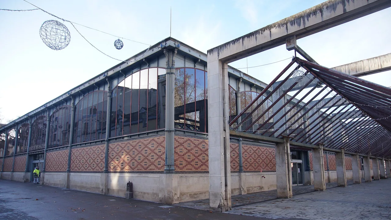Marché couvert des Halles de Troyes dans l'Aube