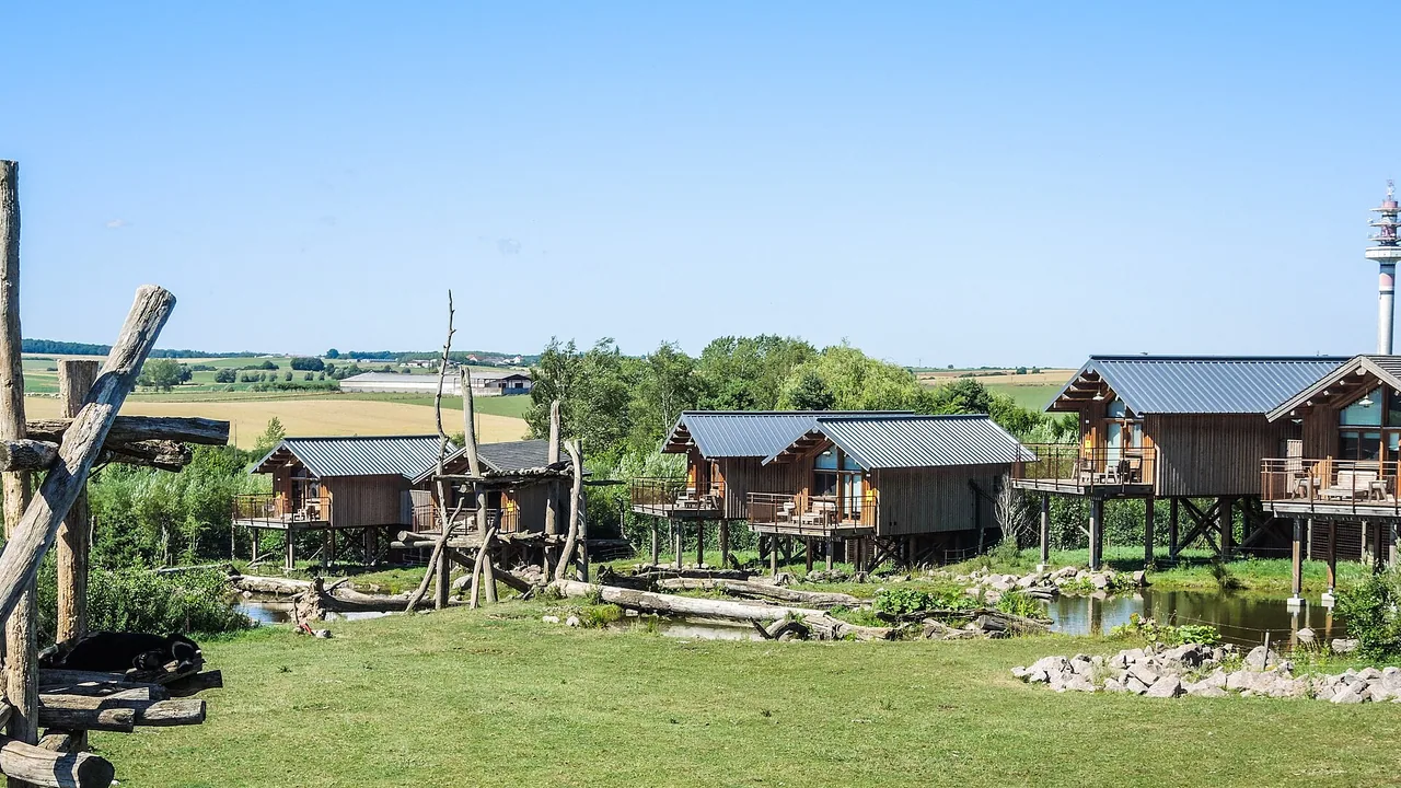 Lodges du Parc animalier de Sainte-Croix à Rhodes en Moselle