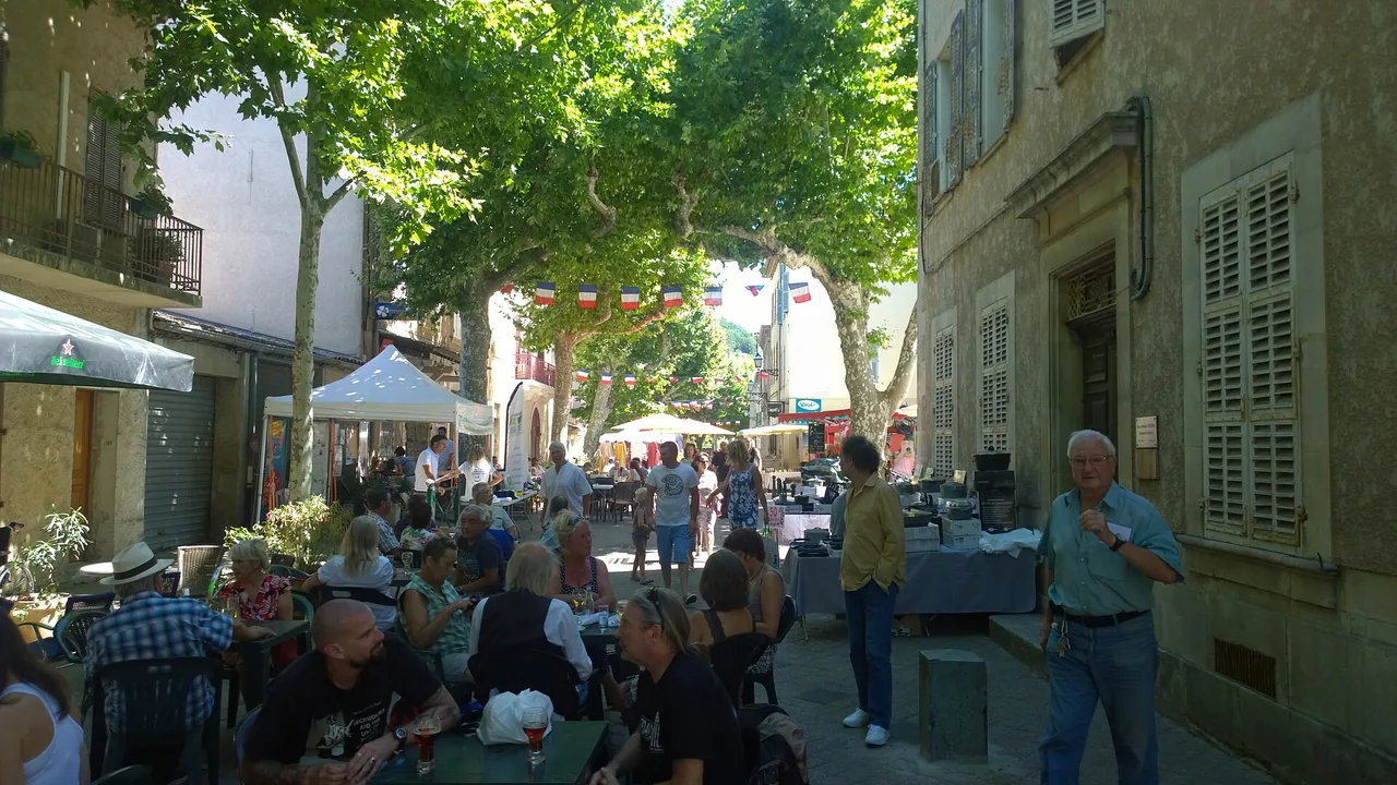 Vue du village de Collobrières dans le Var