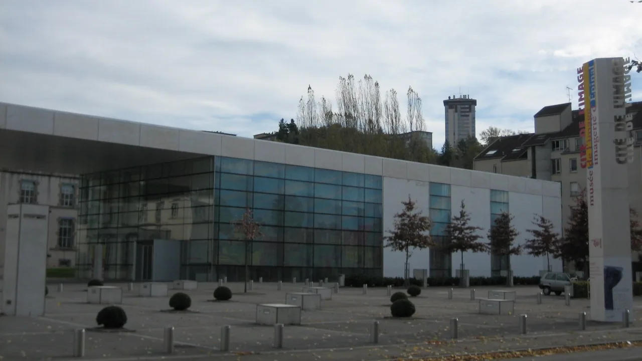 Façade du Musée de l'Image à Épinal