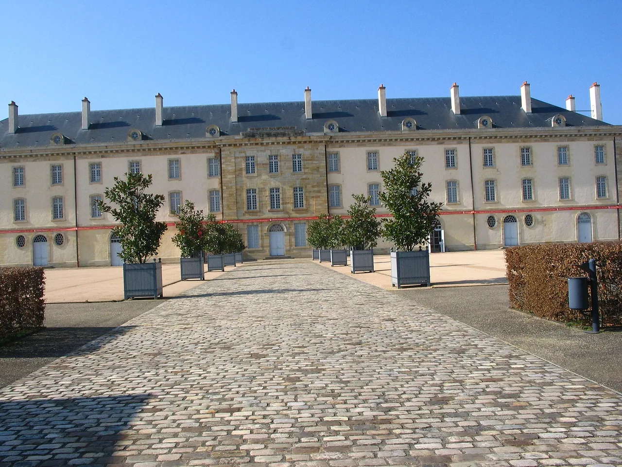 Centre national du costume de scène à Moulins