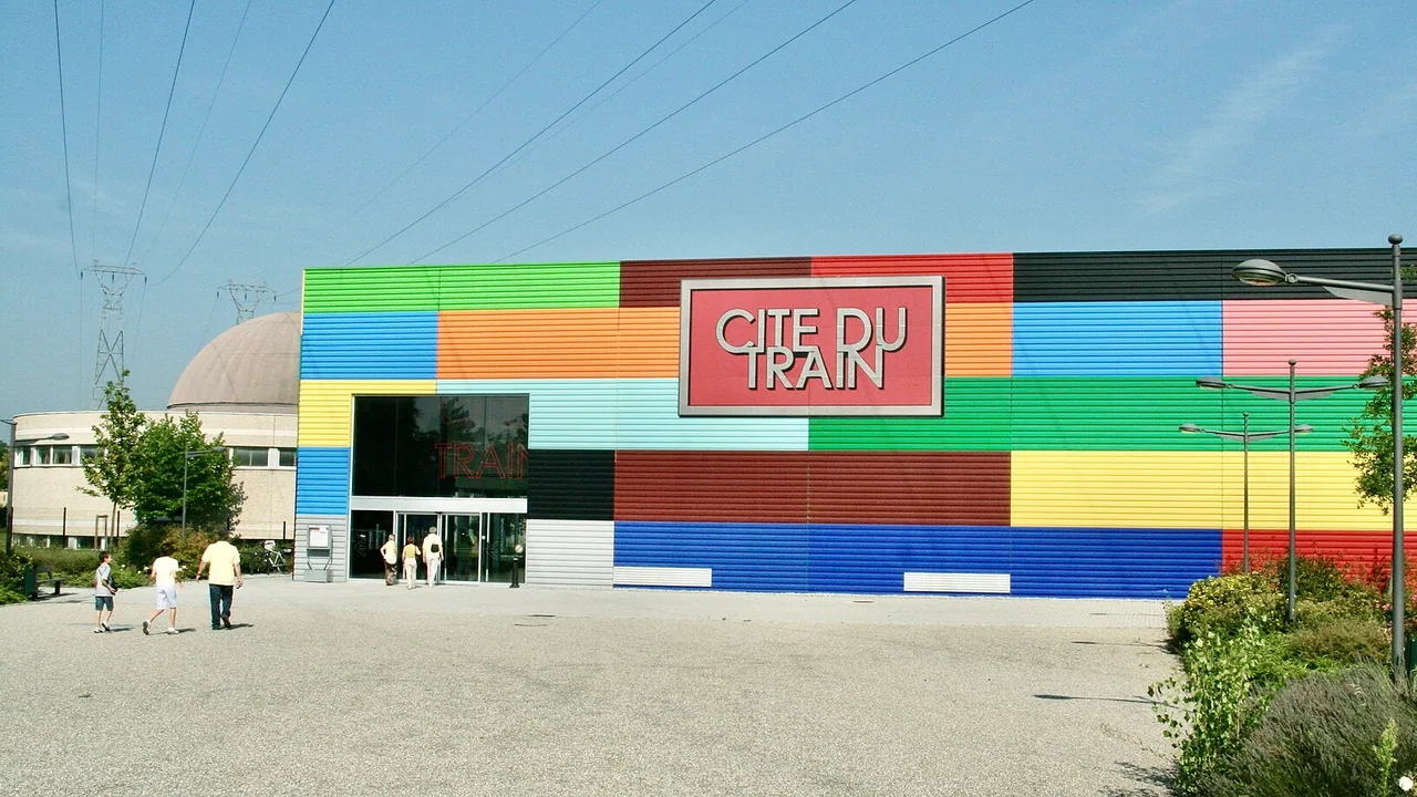 Entrée de la Cité du Train à Mulhouse