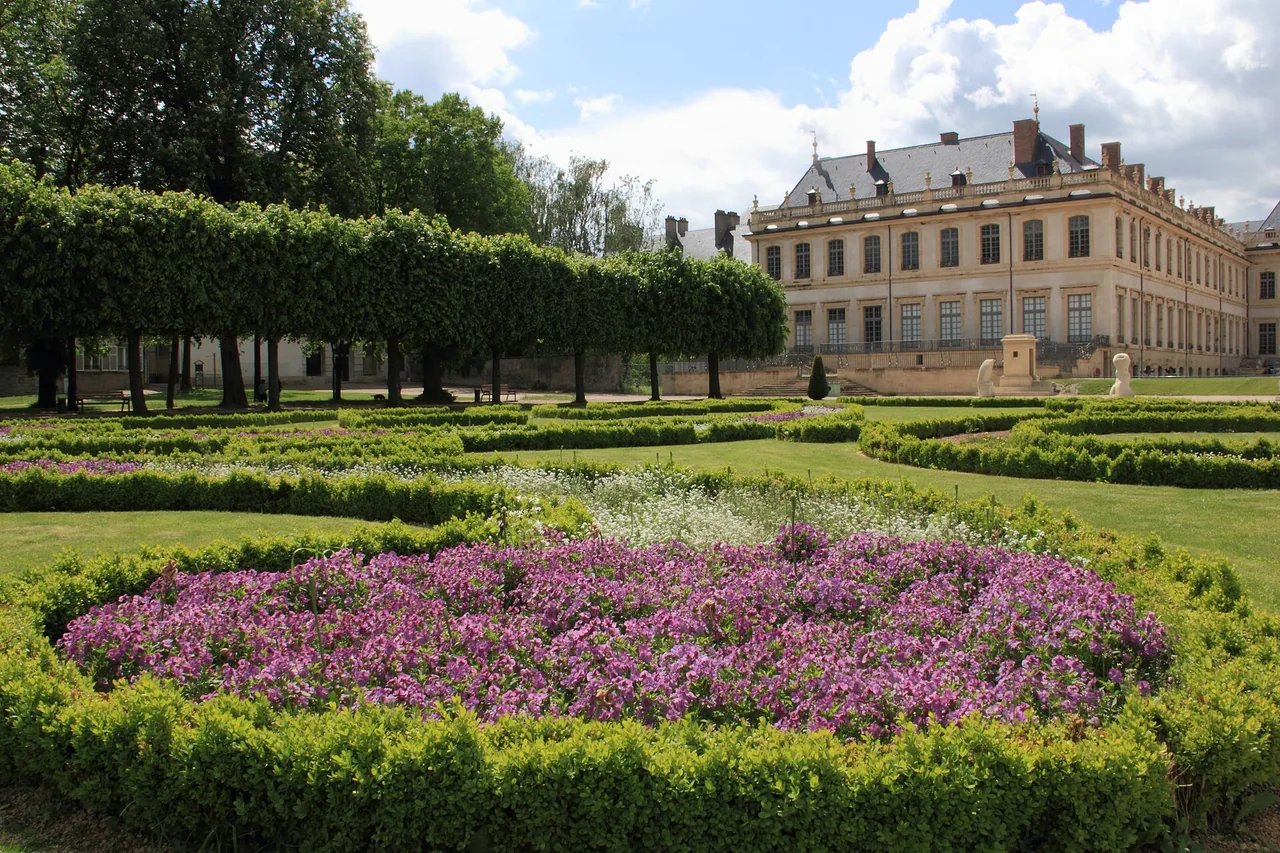 Jardins à la française et bosquets du château de Lunéville