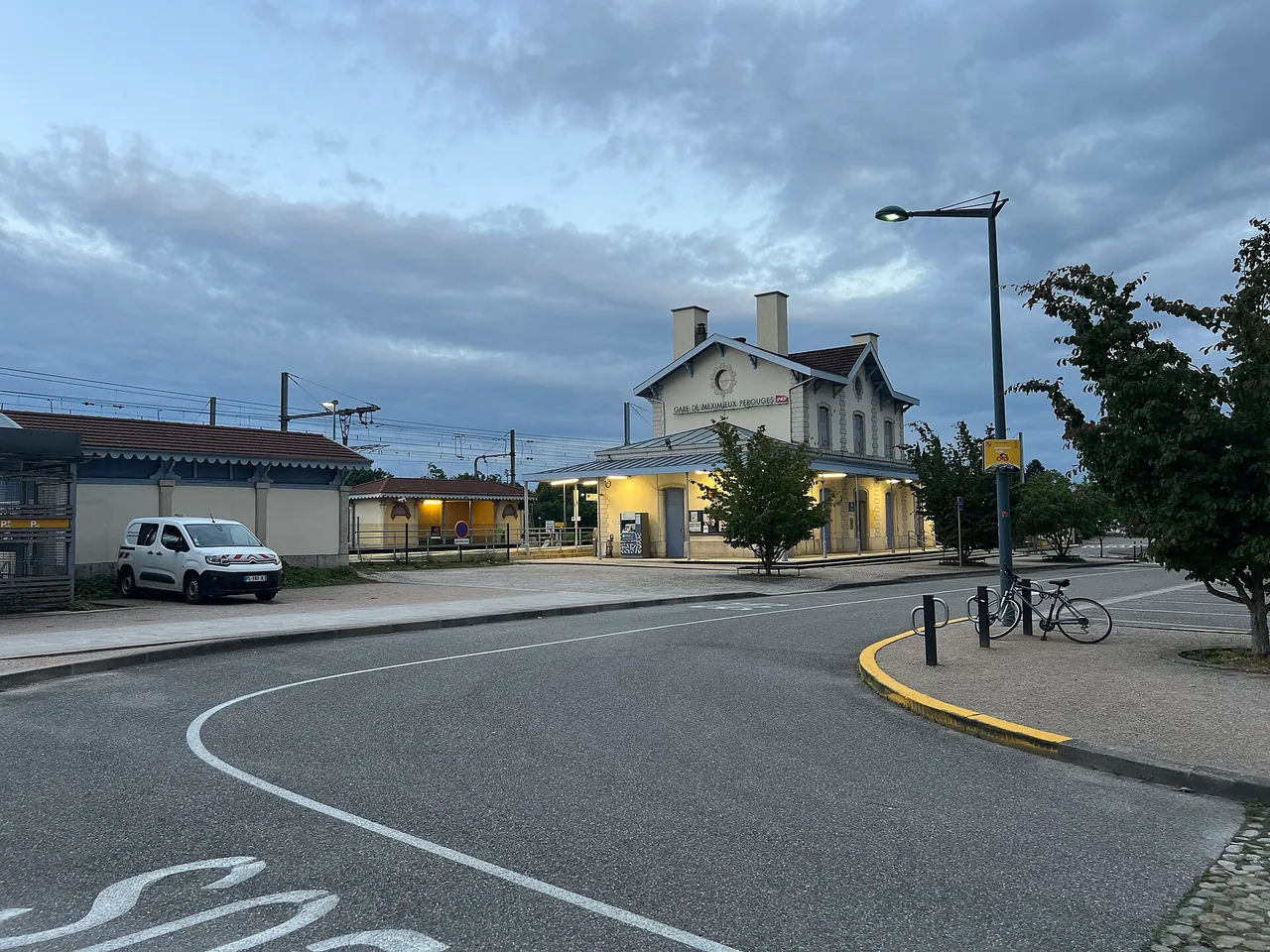 Gare de Meximieux-Pérouges dans l'Ain