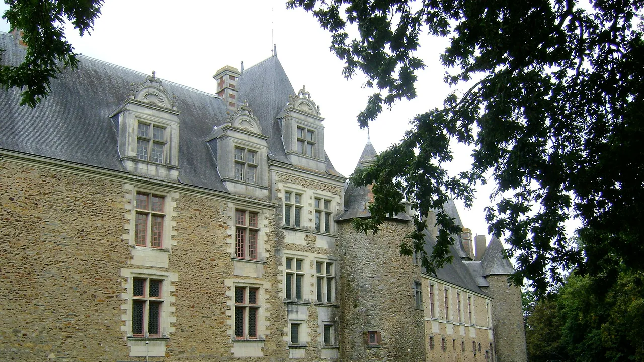 Vue générale du château de Châteaubriant en Loire-Atlantique