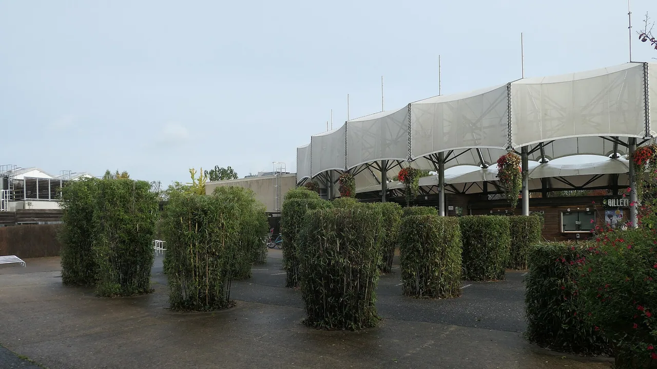 Entrée du parc Terra Botanica à Angers photographiée en octobre 2023, hors animations de la Fête de l'Automne 2026